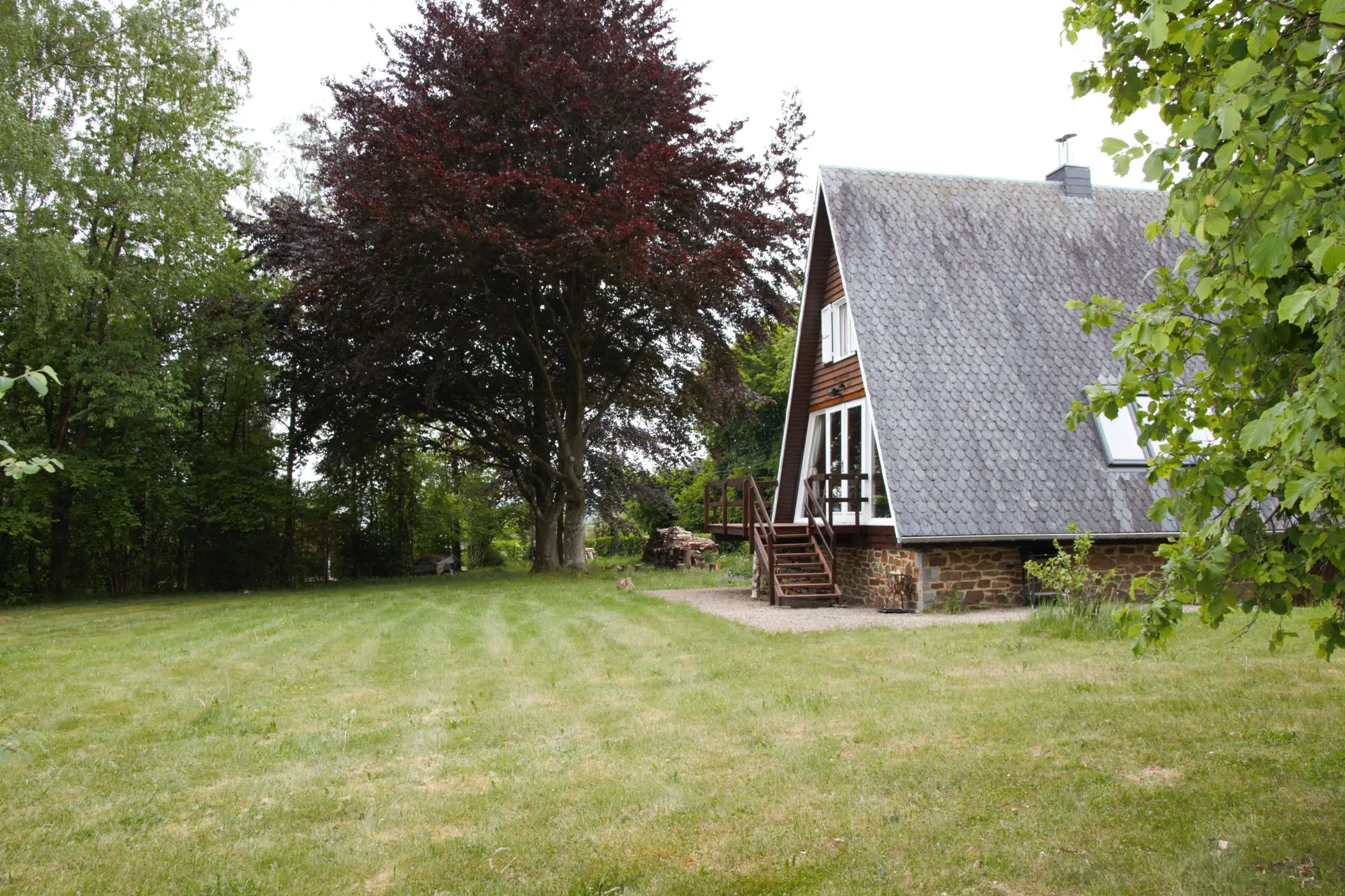 Cottage for 5 people in La Roche-en-Ardenne Le Chalet Pointu du Bout du Monde